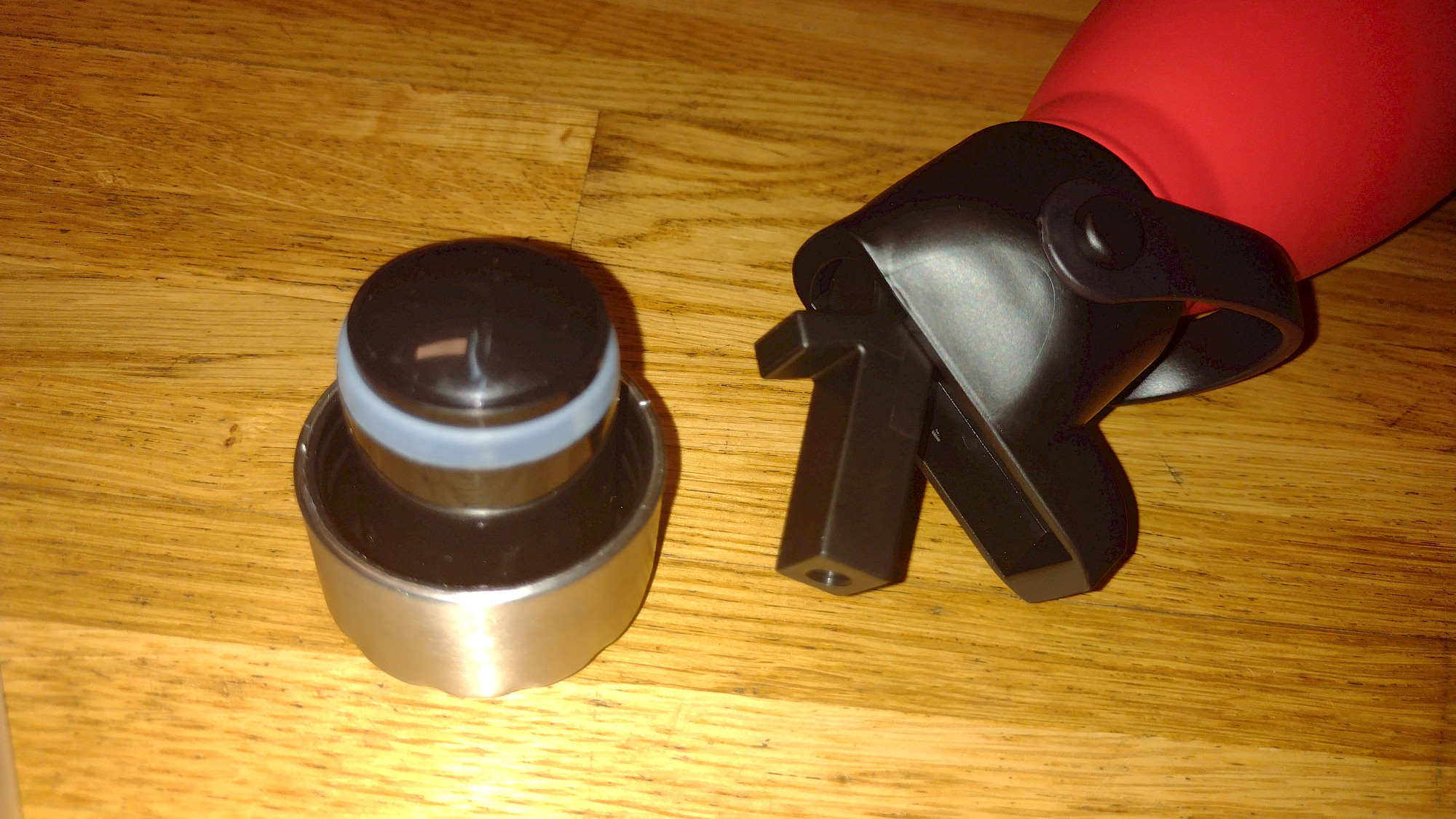 AORIN Trinkflasche im Alltags-Einsatz