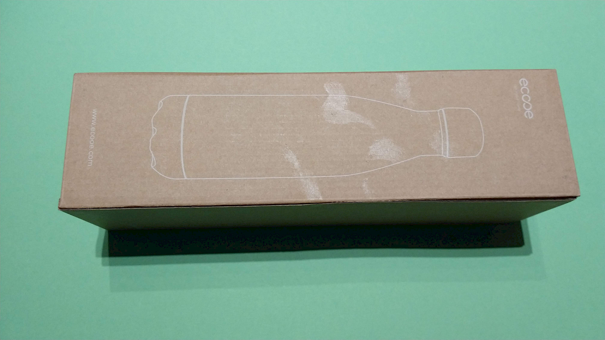 Ecooe Thermosflasche ausgepackt