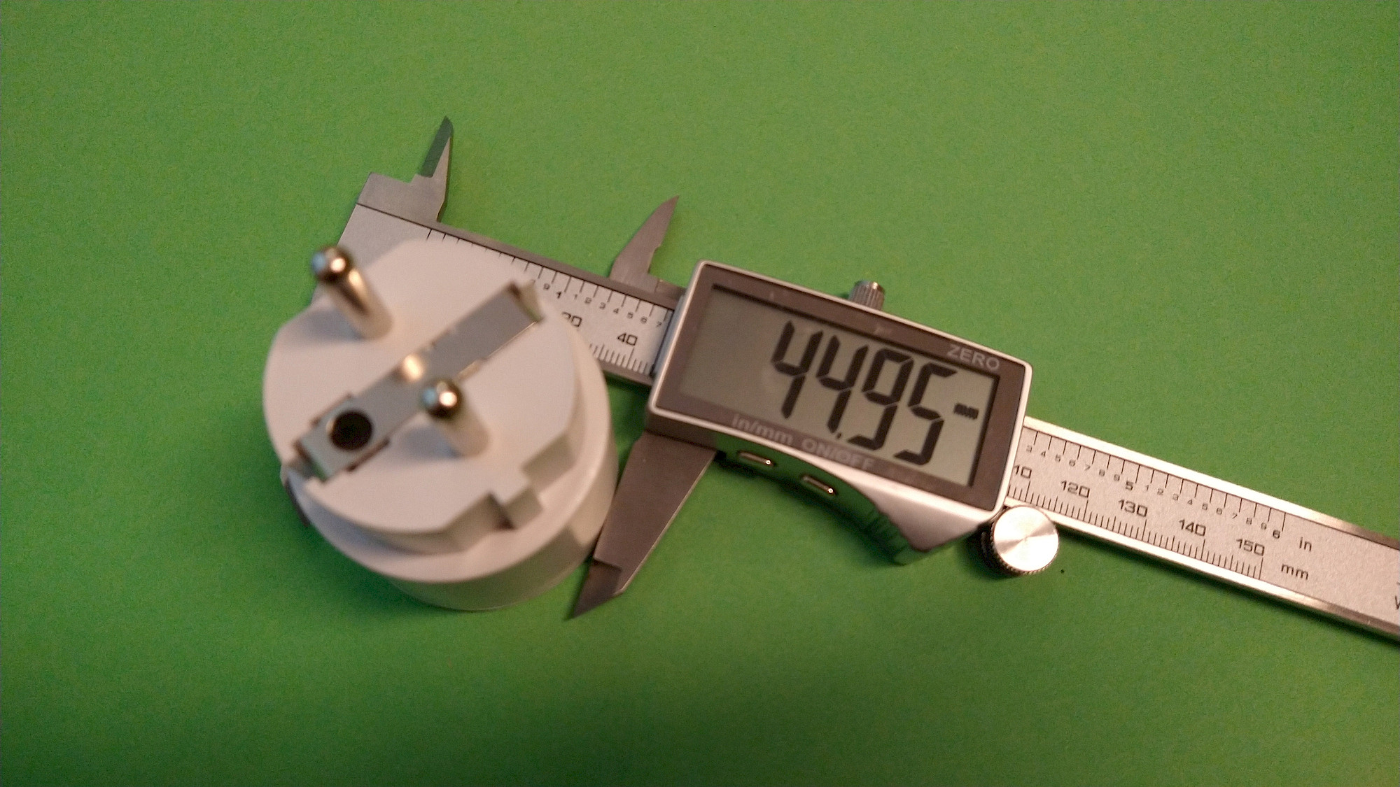 Einbautiefe der Eightree ET20: 59 mm