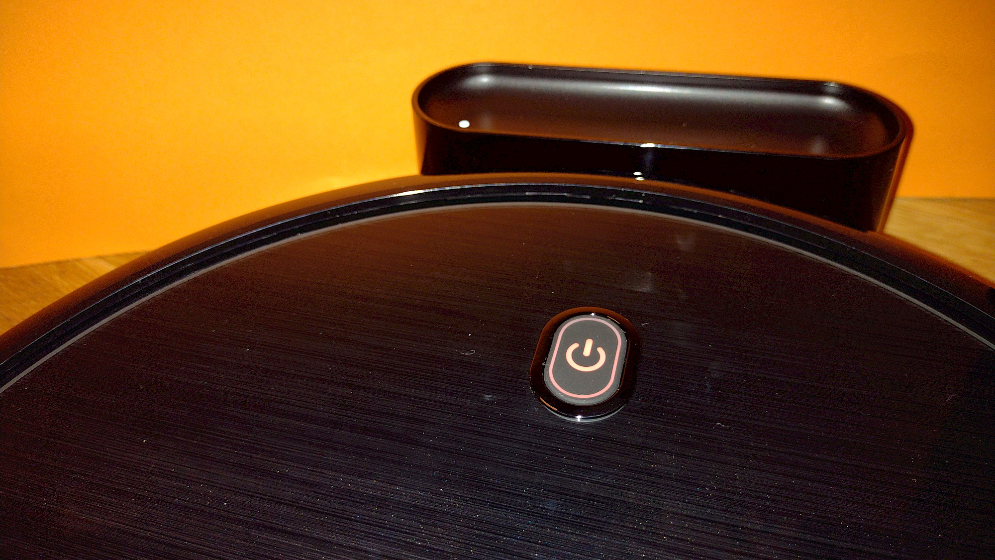 eufy RoboVac 11S – Auf der Ladestation