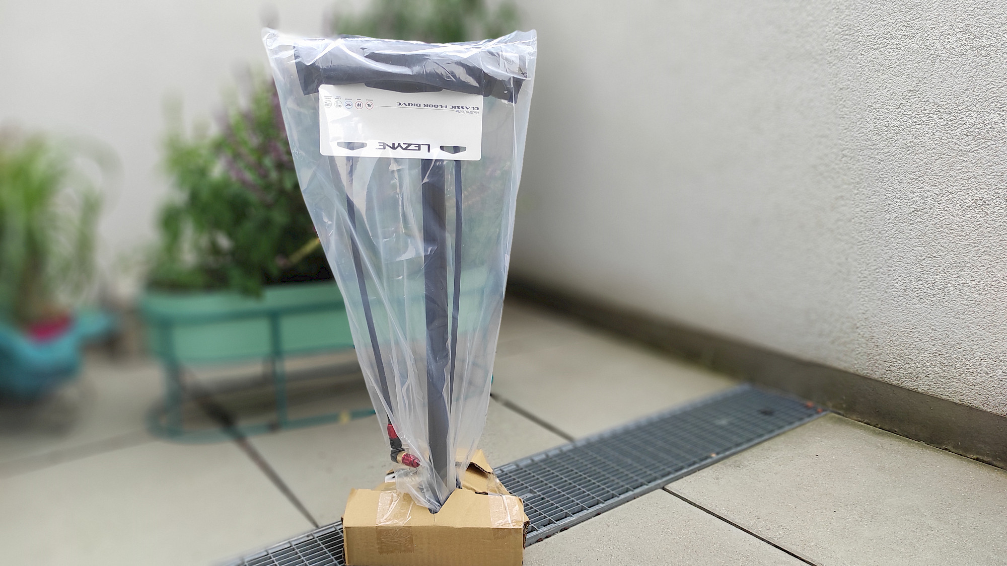 Lezyne Classic Floor Drive lackierter Holzgriff