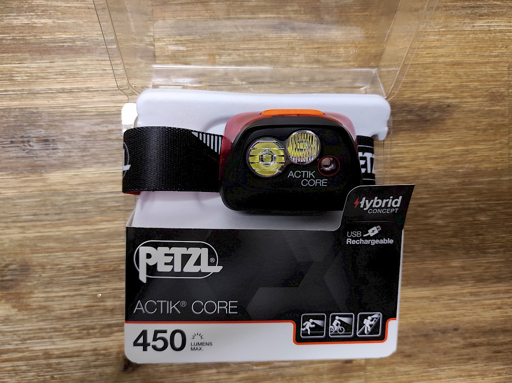 Petzl Actik Core Stirnlampe im Test 2026