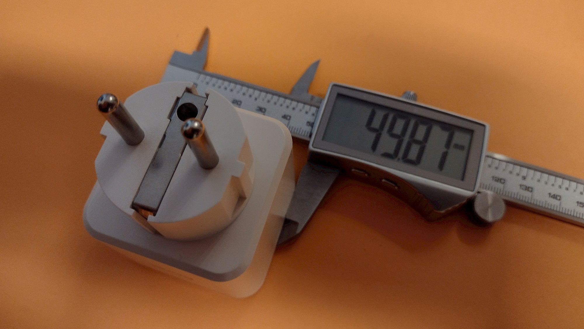 Breitenmessung der Porik SP12: 49,9 mm