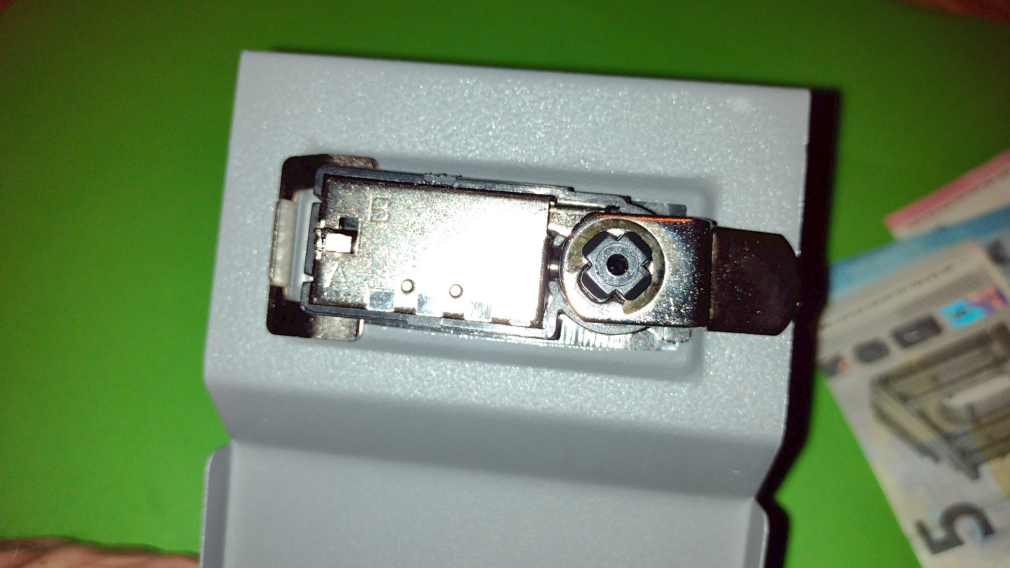 Book Safe – Schlossmechanismus