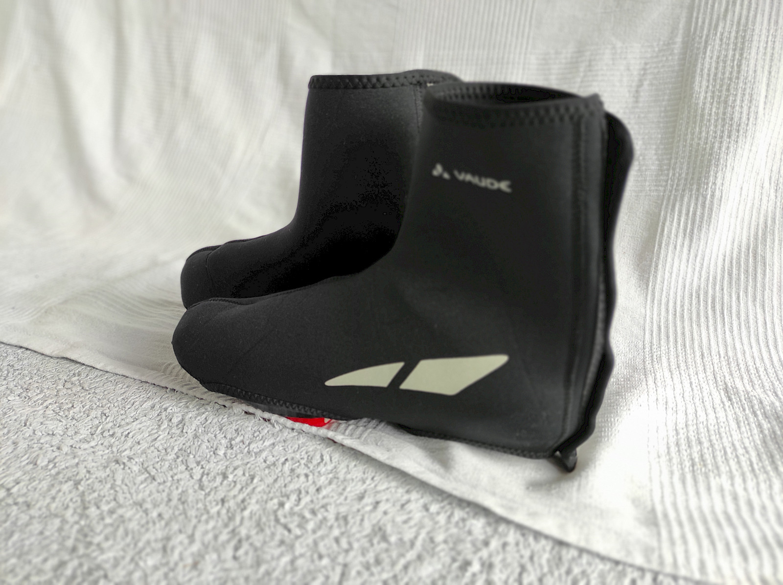 VAUDE Pallas III Überschuhe – Vorderansicht