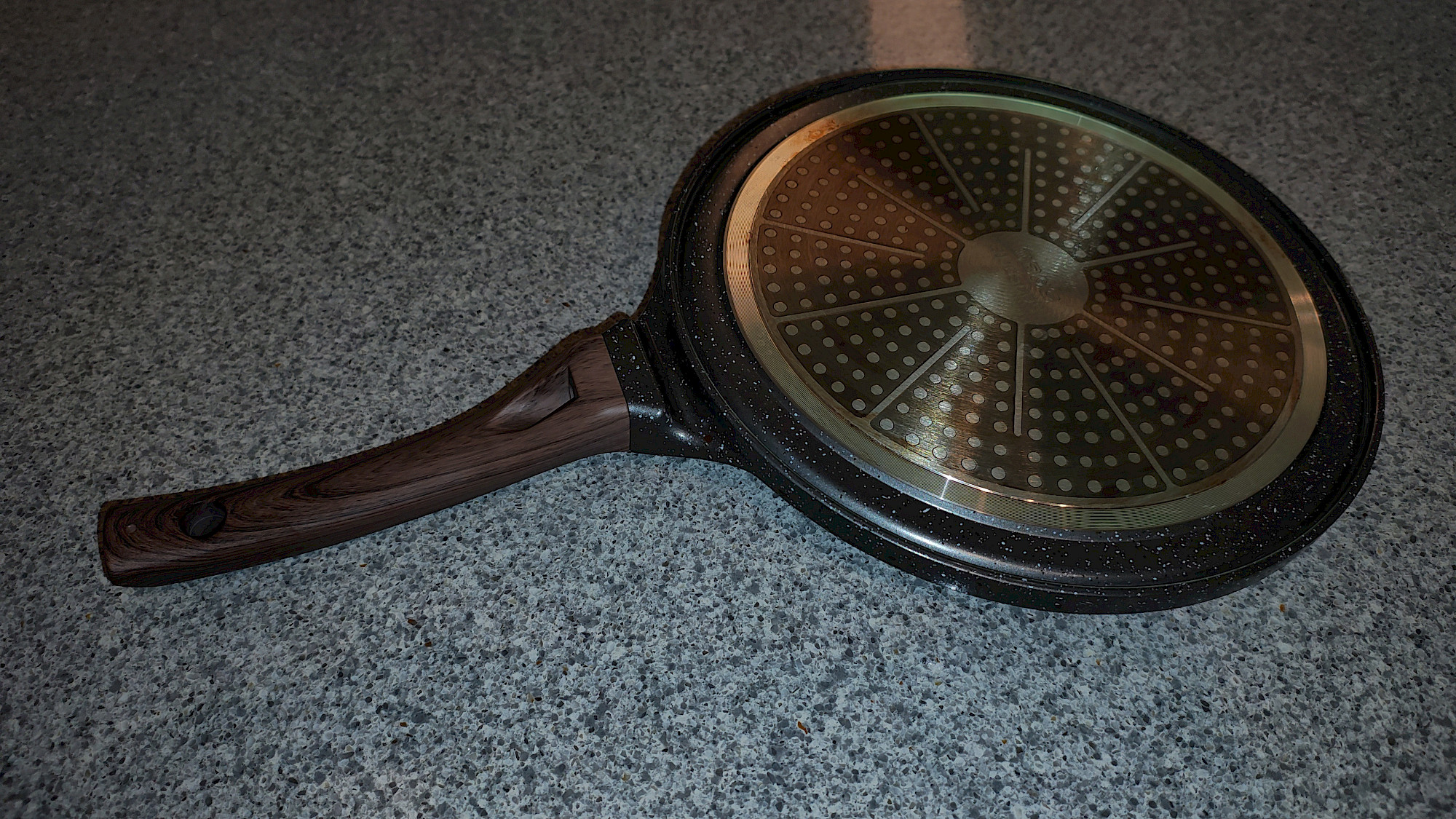 SENSARTE Crêpe Pfanne – Oberseite mit Beschichtung