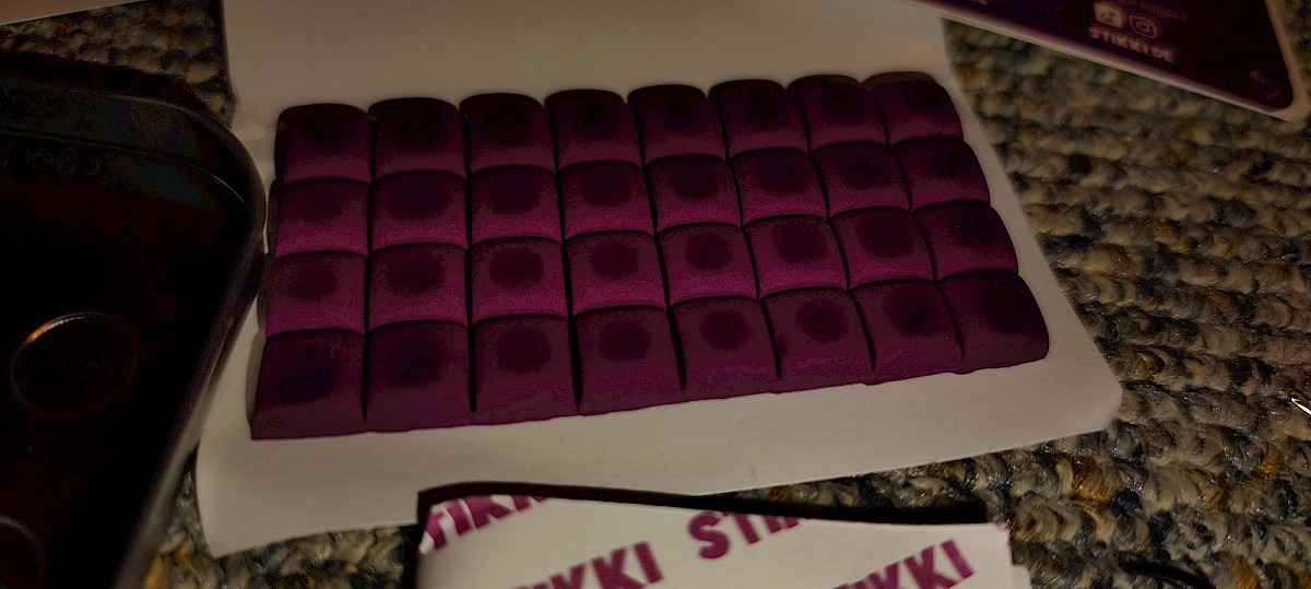 STIKKI Reinigungsknete für Handy & Kopfhörer im Test 2025