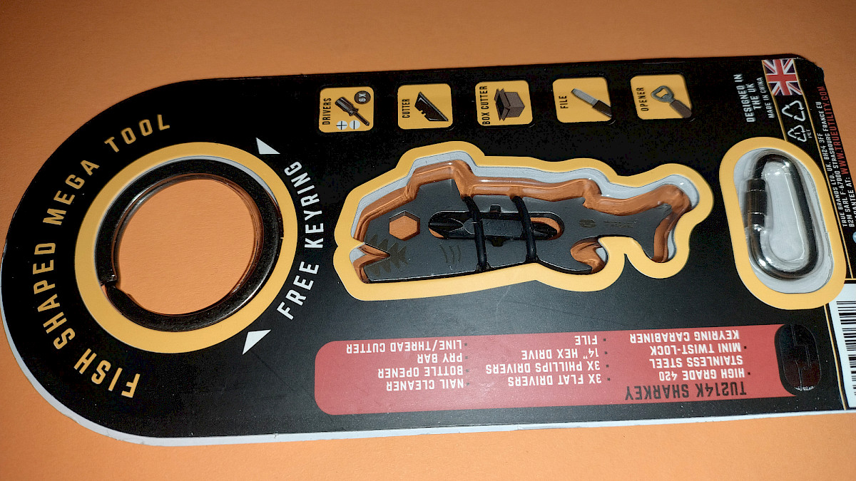 Rückseite der Verpackung mit Werkzeugübersicht