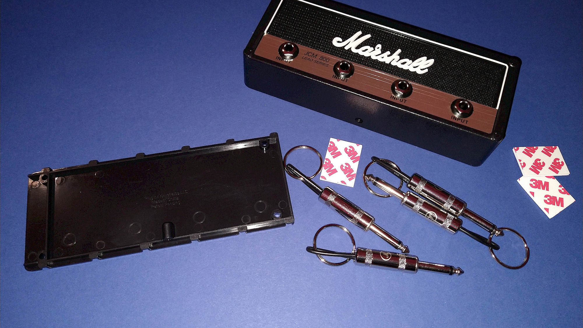 WQU Schlüsselbrett Marshall – Kompletter Lieferumfang